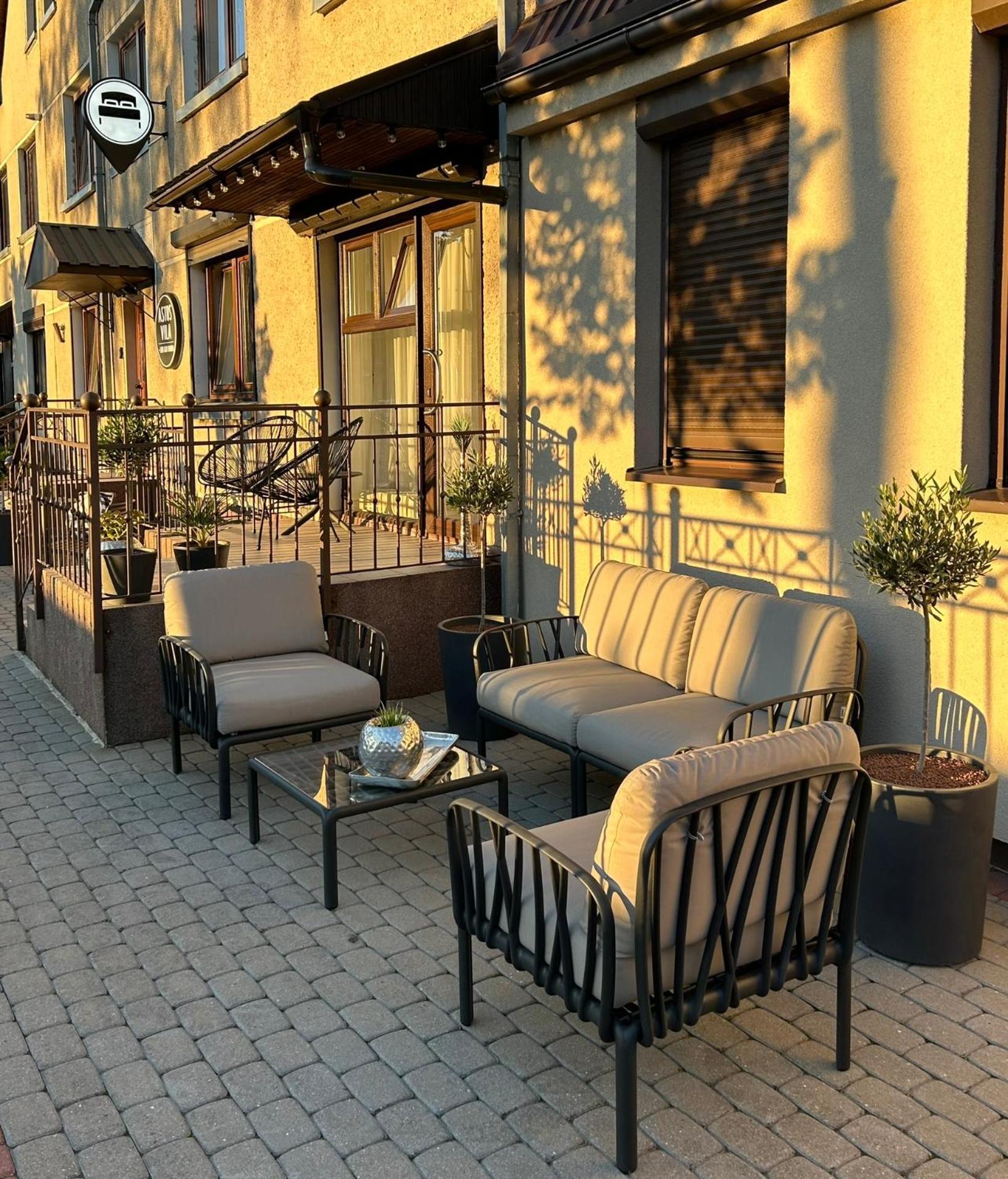 Astos Vila Palanga Esterno foto
